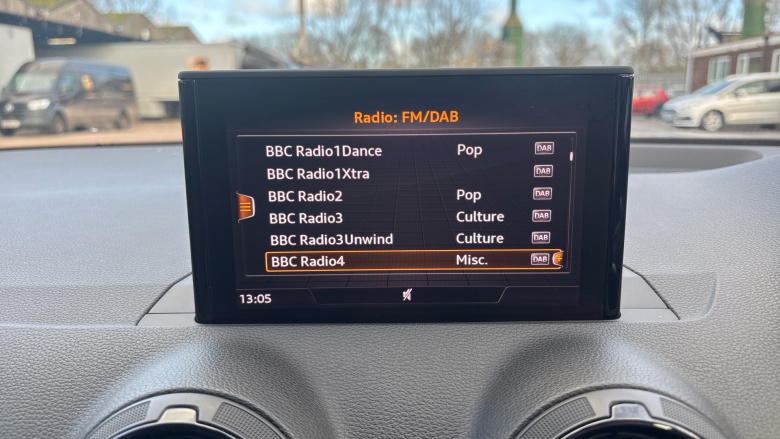 Audi Q2 1.0 TFSI SE 5dr Petrol Estate